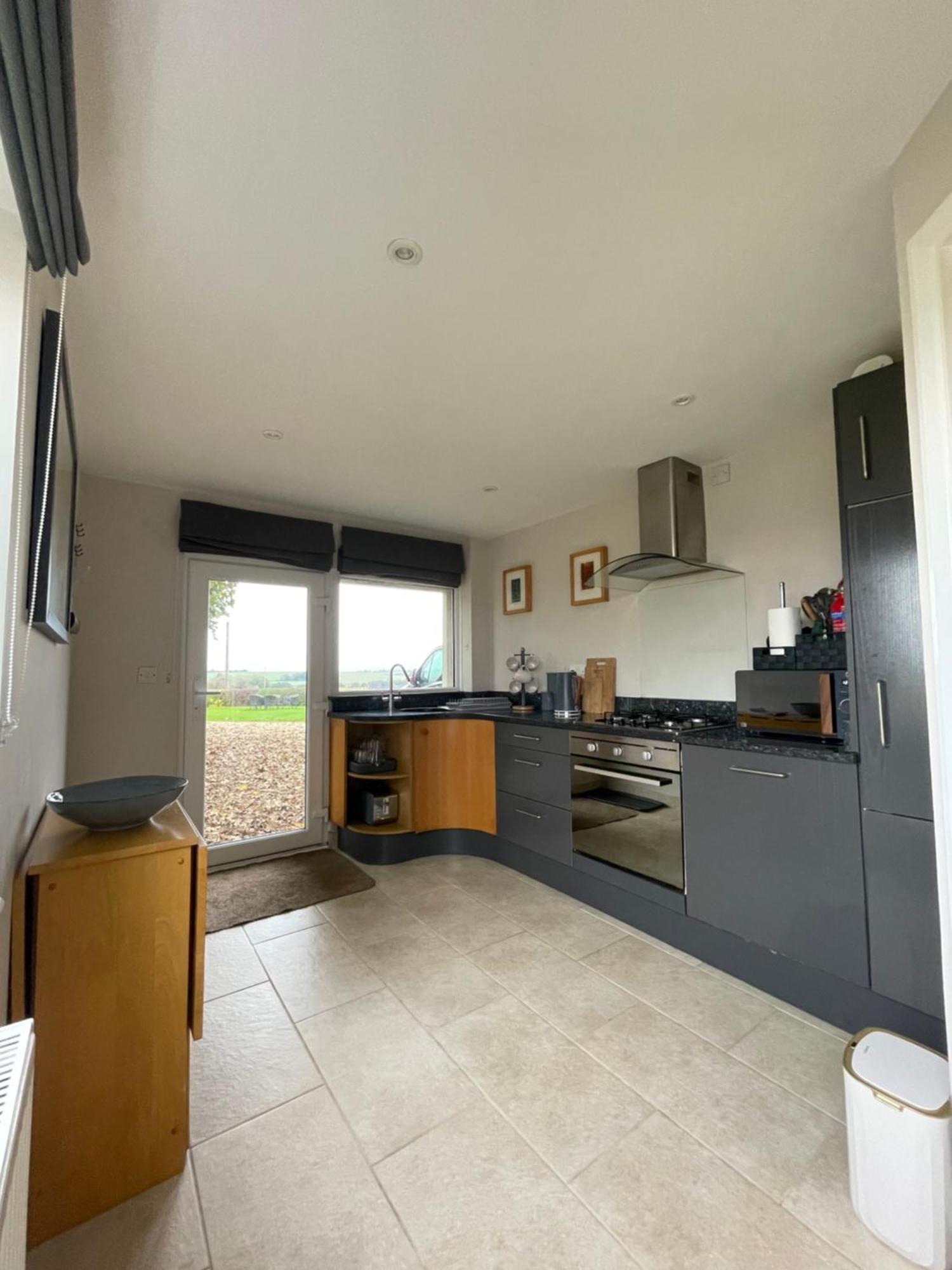 The Annex @ 3 East Town Cottages West Ashton 外观 照片
